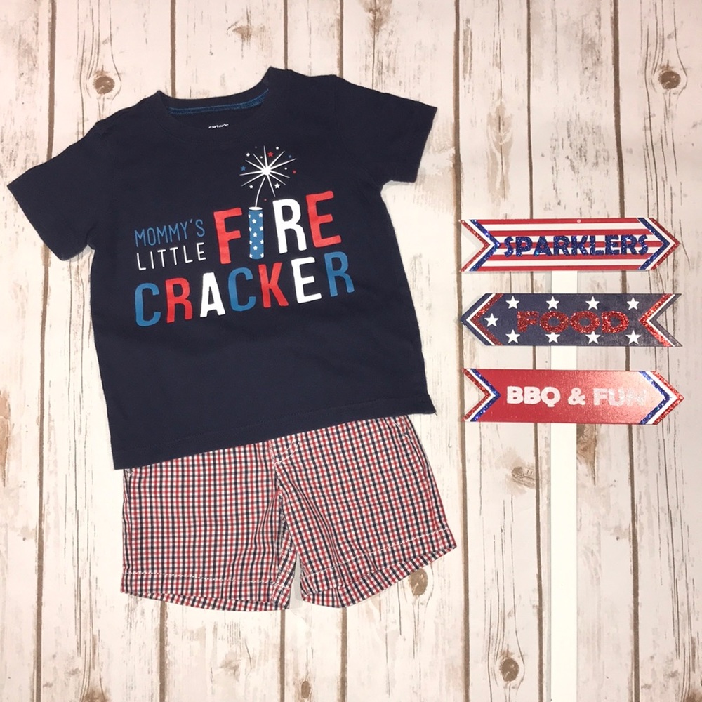 🇺🇸$8 or 3/$15 July 4th Shirt 24mon shorts 18 mon